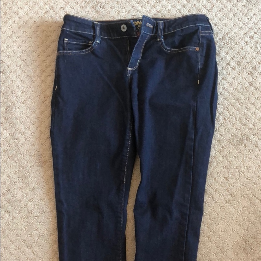 NEVER WORN ARIZONA JEAN CO. SKINNY JEANS